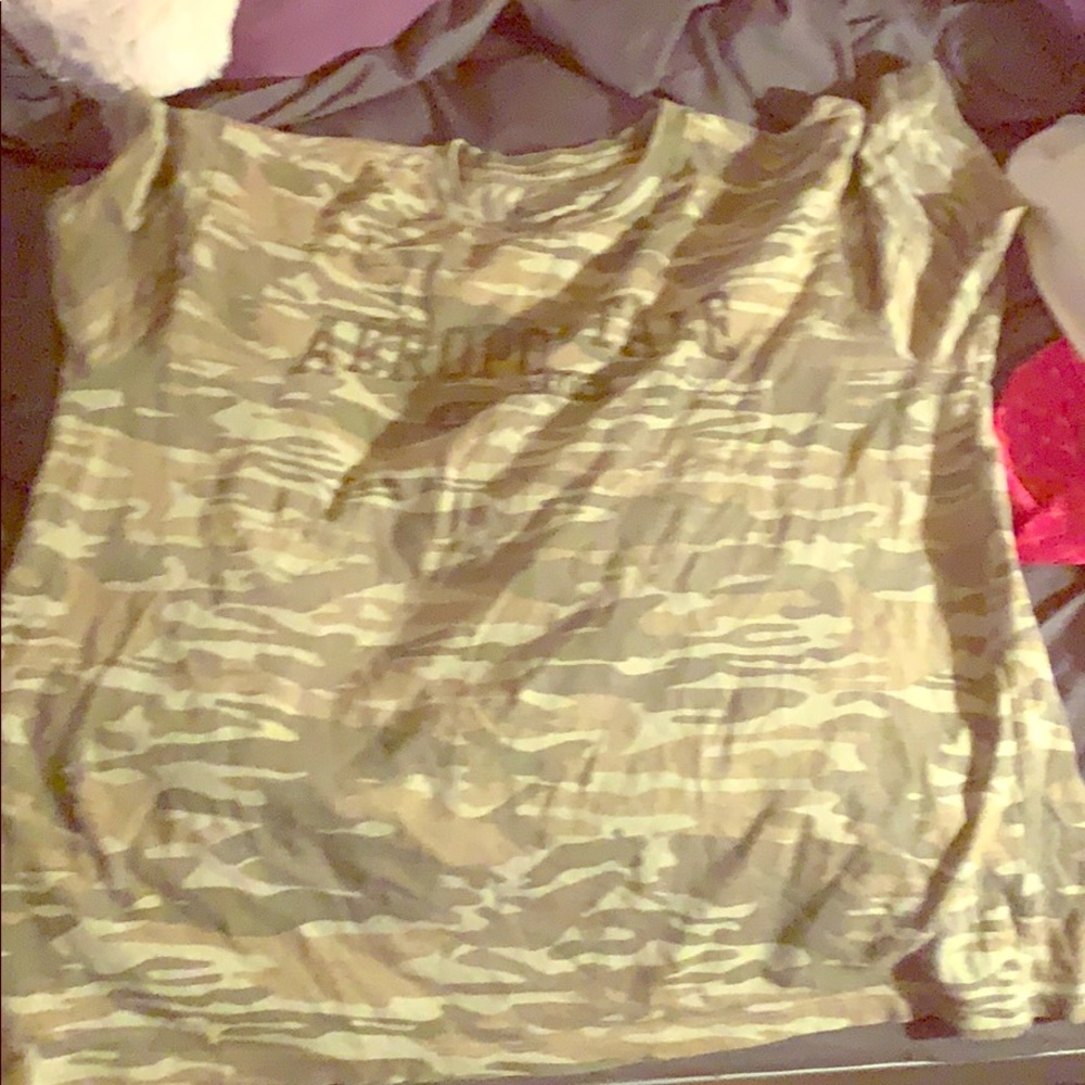 Aeropostale camo t-shirt. Only been worn once